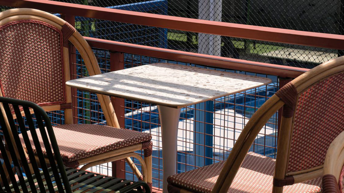 Desain Kafe Estetis di Medan dengan Terrazzo QUADRA Xpose