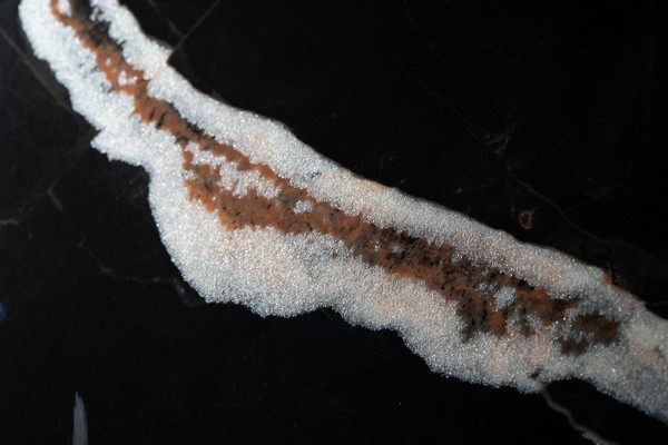 ECLIPSE BLACK - Technical Feature Detail