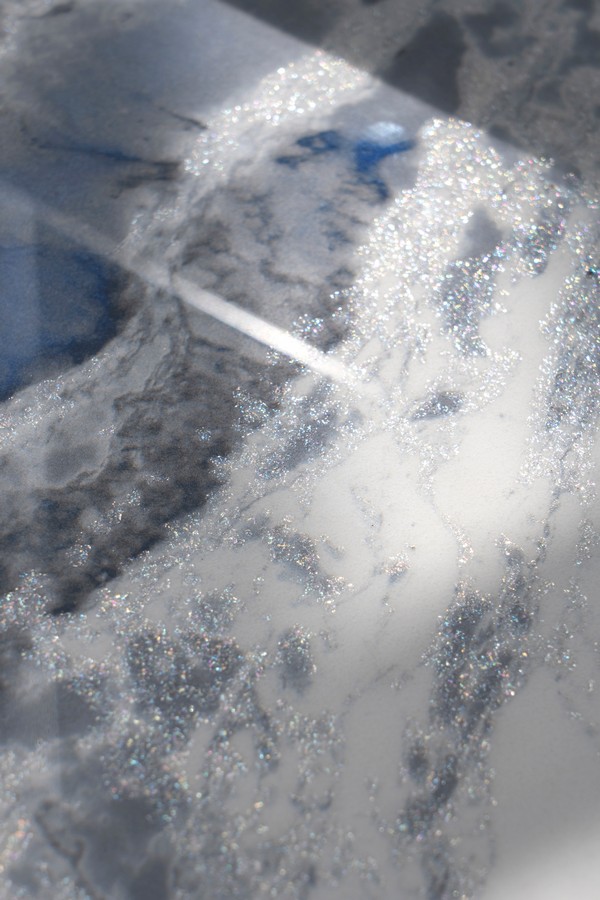 GLACIER BLU - Technical Feature Detail